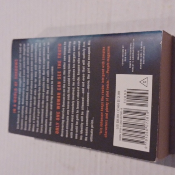 $4 Add-on "Shadow Play" by Iris Johansen - Paperback Novel - Picture 2 of 7